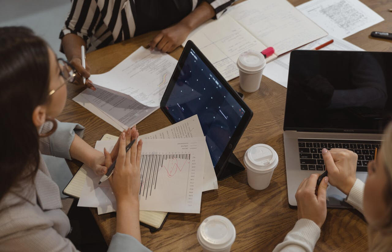 desarrollo de negocio, estrategia de marca, identidad de marca, comunicación, desarrollo de negocio